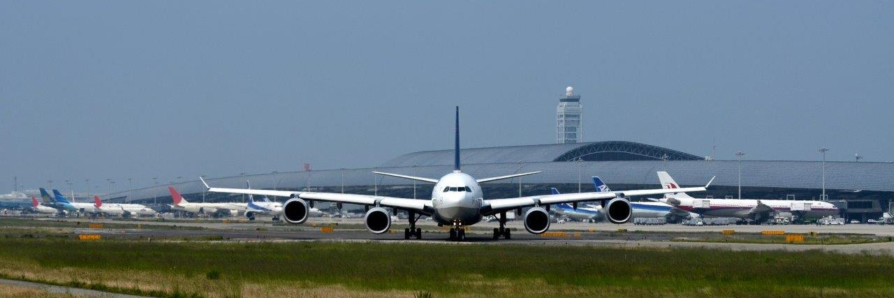 関西空港／大阪空港／神戸空港 【公式】's banner
