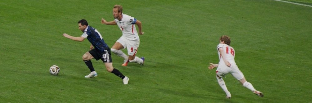 tomas banner