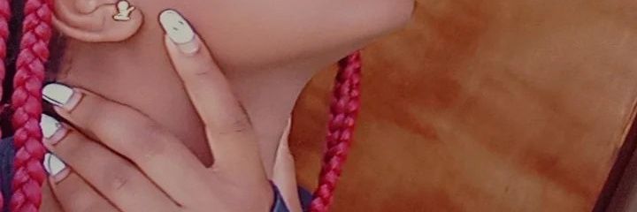 Tess🌺's banner