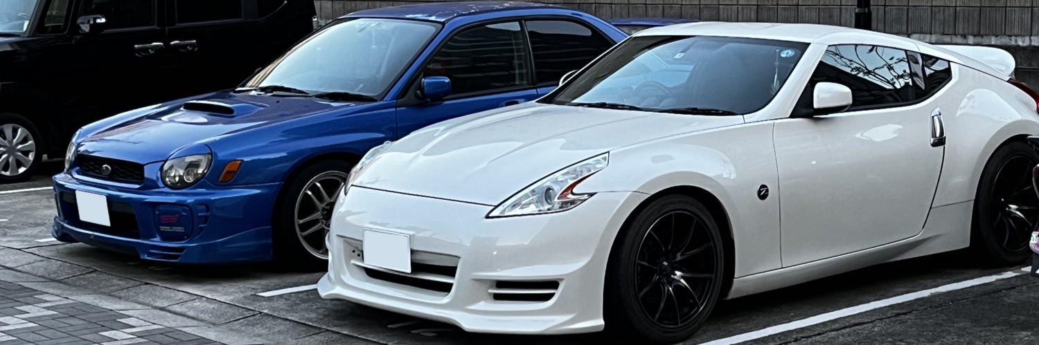 riliny's profile banner image
