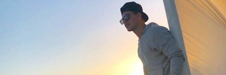 Tomybenito's profile banner image