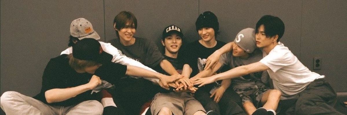 สึ่งตึง banner
