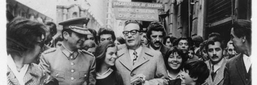 Fund. Salvador Allende banner