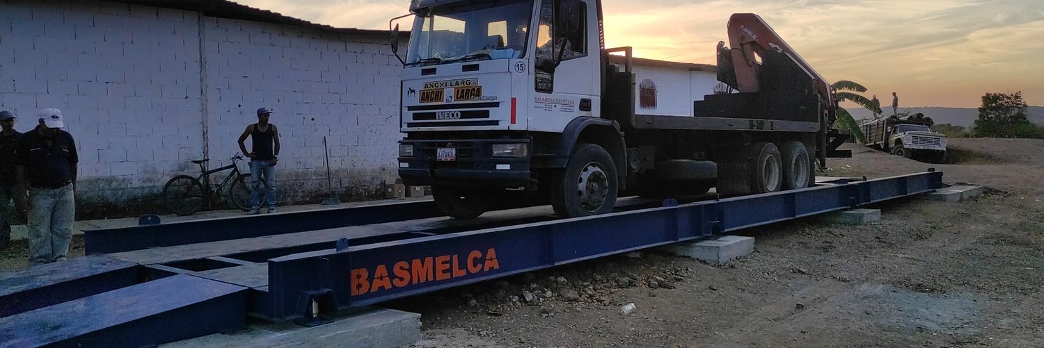 basmelca's profile banner image