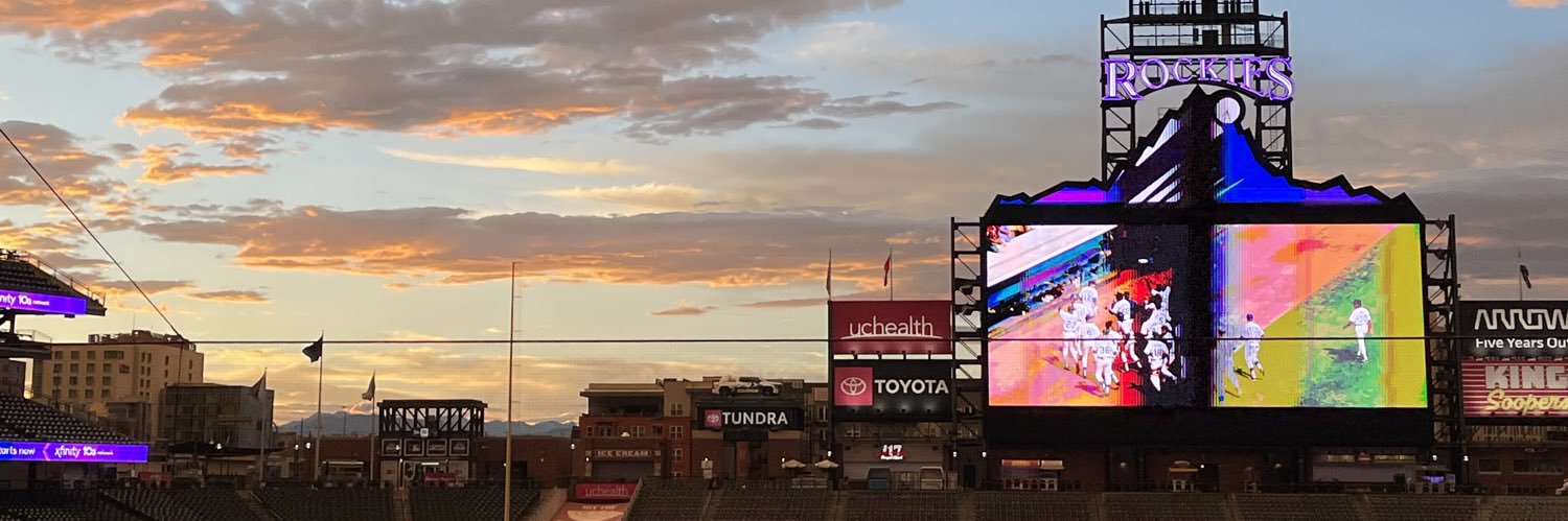 LaneyLetts's profile banner image