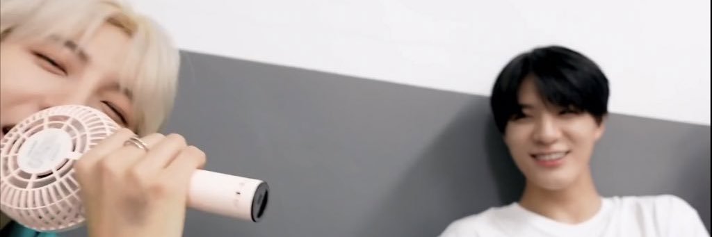 mayhh__'s profile banner image