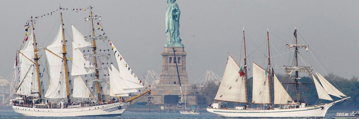 Sail4th 250's banner