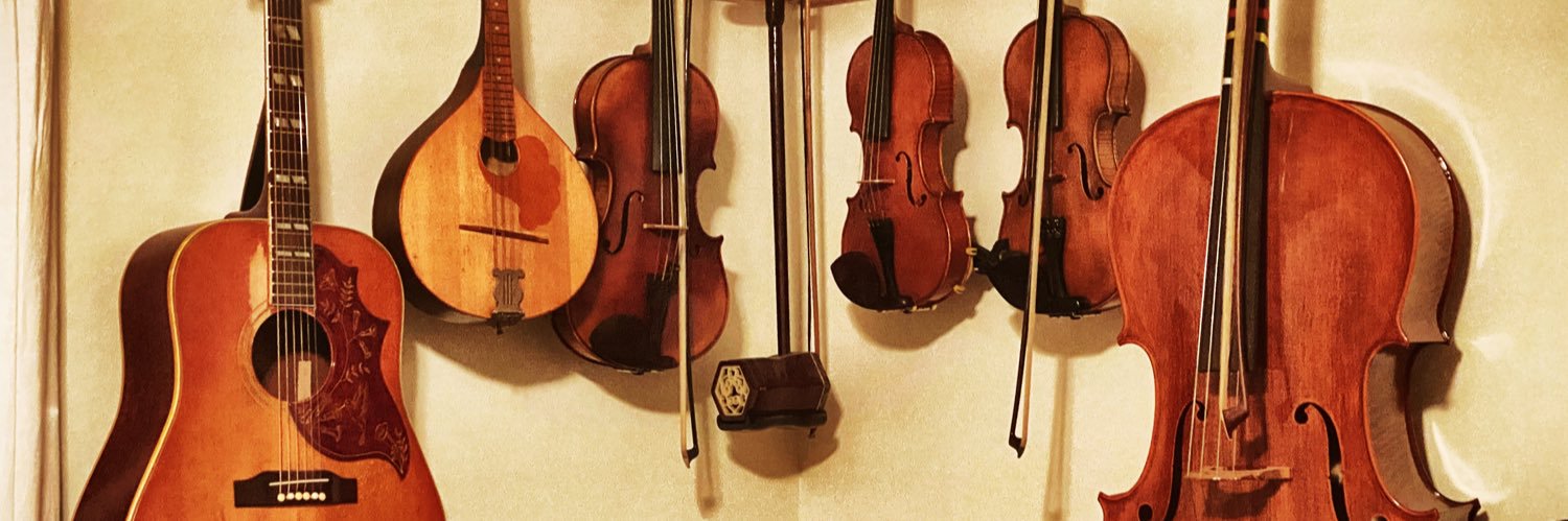 mollythomas's profile banner image