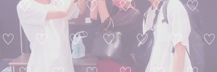 M banner