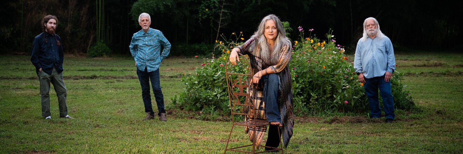 bethmckee's profile banner image