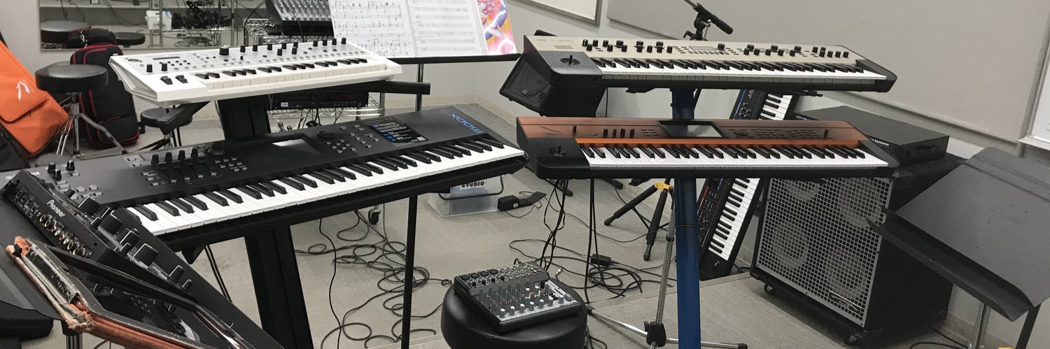 DAISKE KOMURO banner