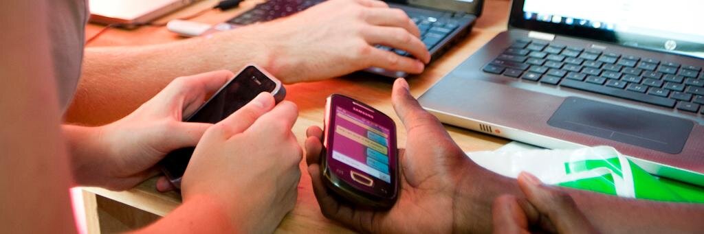 FrontlineSMS \o/ banner