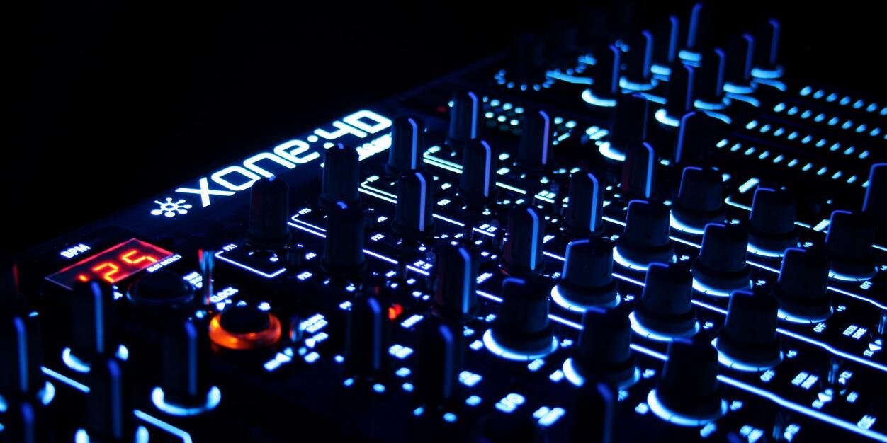 iv00h's profile banner image