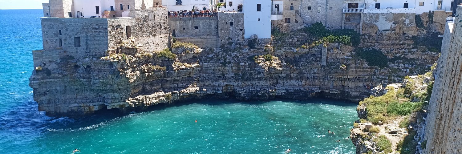 Laura Marulanda banner