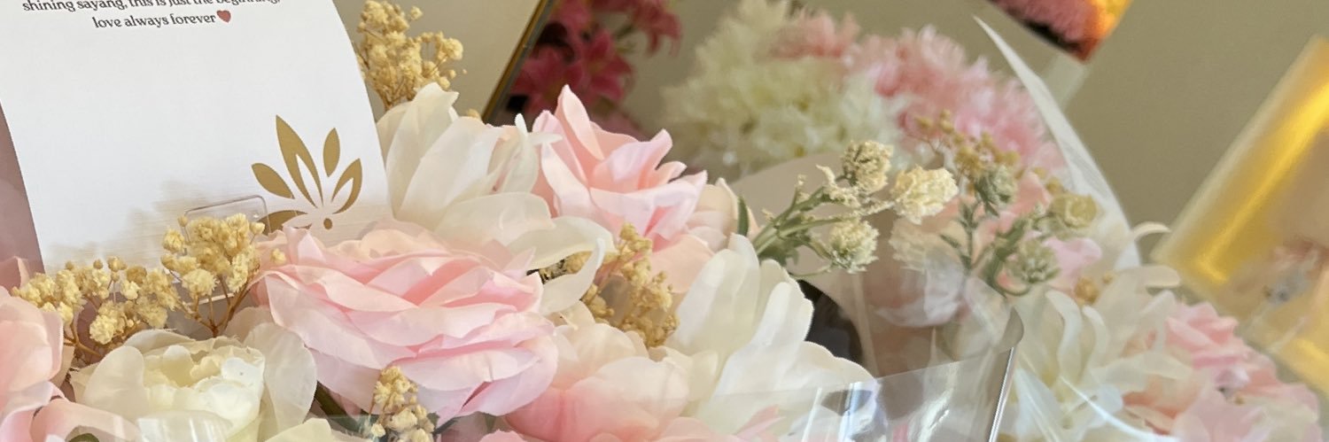 leavyeislle's profile banner image
