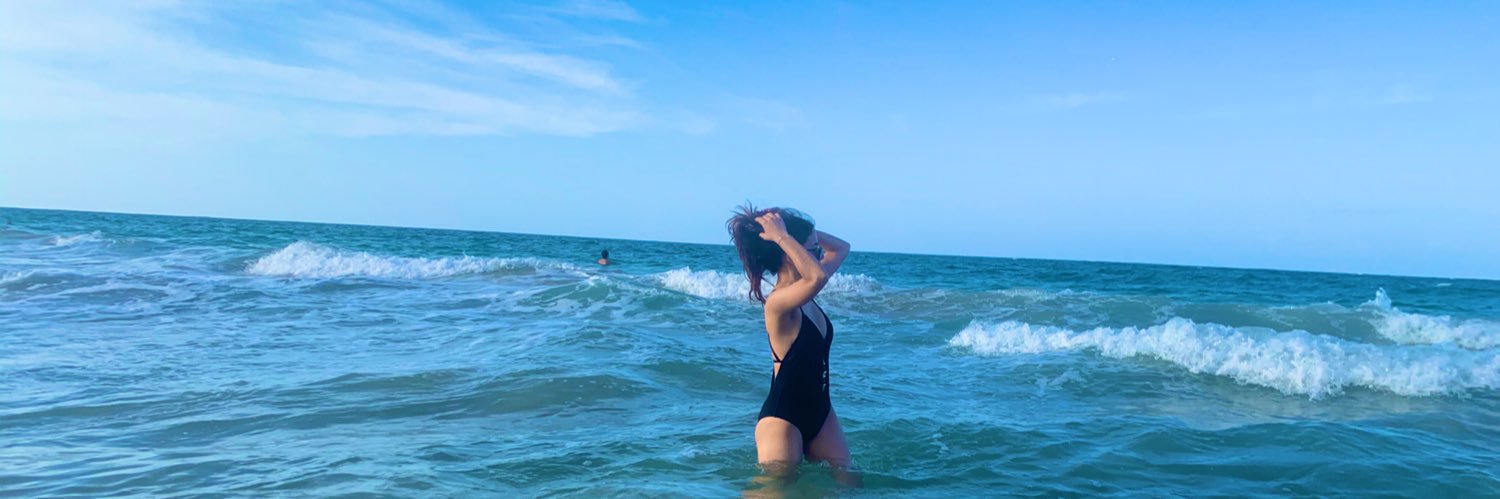 nayeeliamp's profile banner image