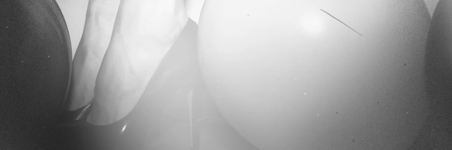;'s banner