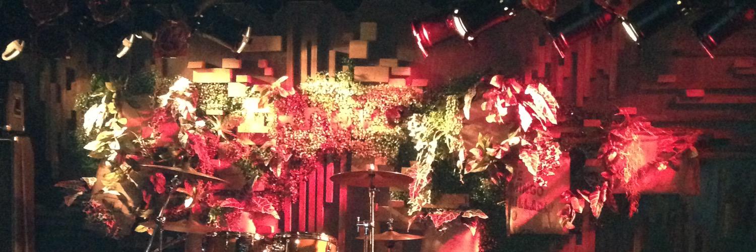 南堀江knave banner