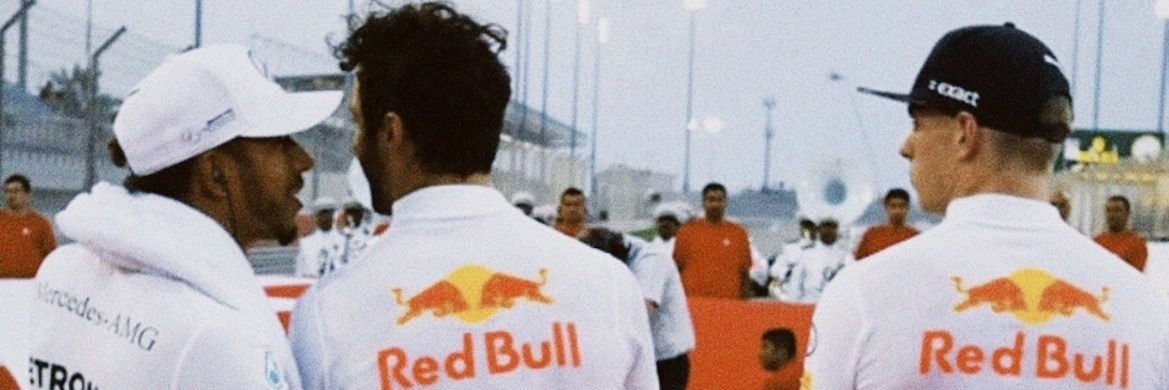 ഹീര ᵈʳ³ ⁴⁴ 🍉 banner