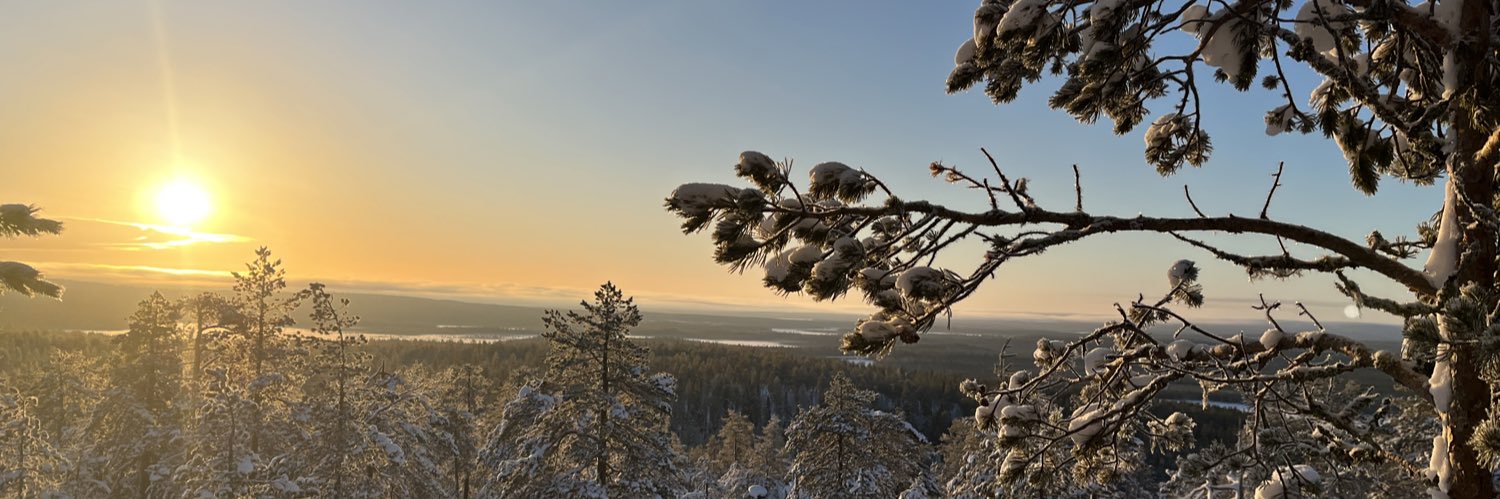 MReentil's profile banner image