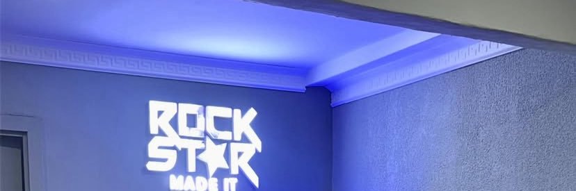 Rockstarmadeit's banner