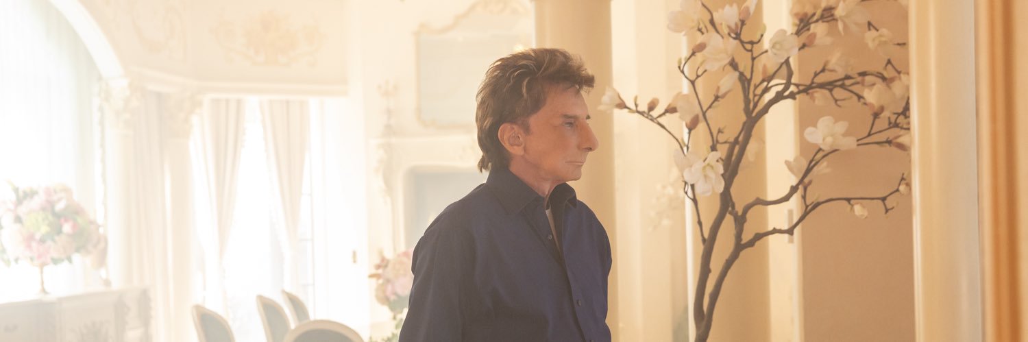 Barry Manilow banner