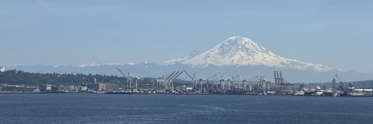 Misty 💙💚🌻🍋 banner