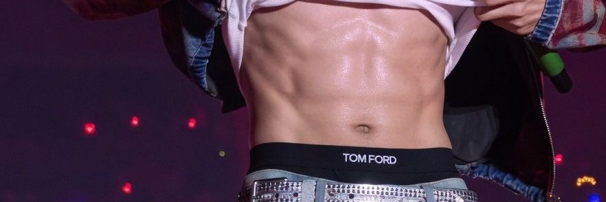 y banner