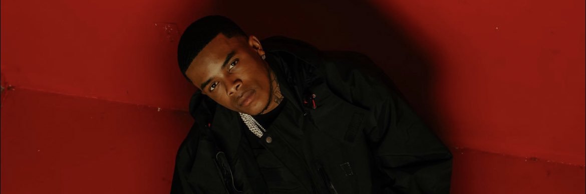 BOOKBAGCLAE🎒's banner