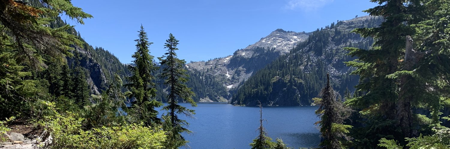 Lane McLaughlin 🏳️‍🌈🇺🇦 banner