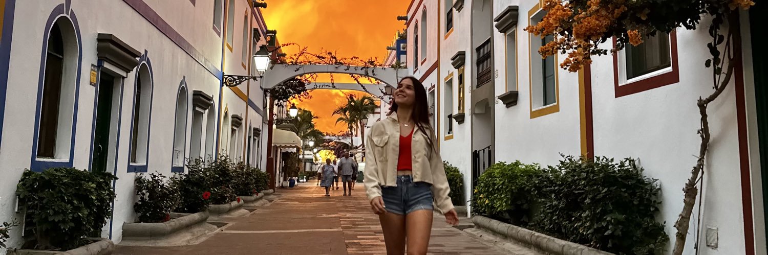 Eva_Sanchez01's profile banner image