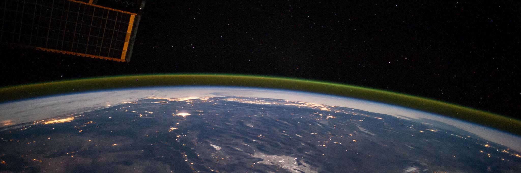 Spaceflight Now banner