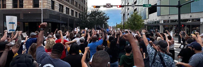 ✊🏾 banner
