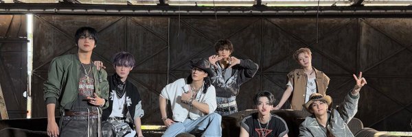 xixilovelyana Profile Banner