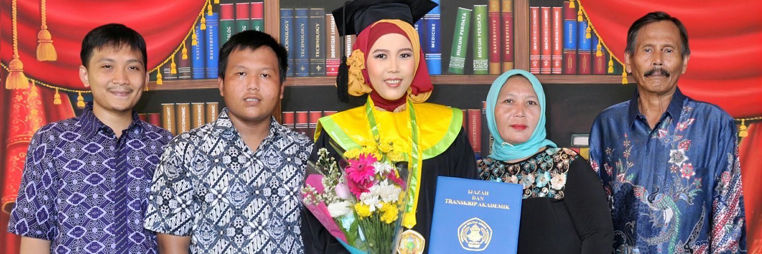 Niar_Yeni's profile banner image
