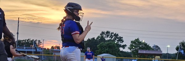 SloaneThorpe3 Profile Banner