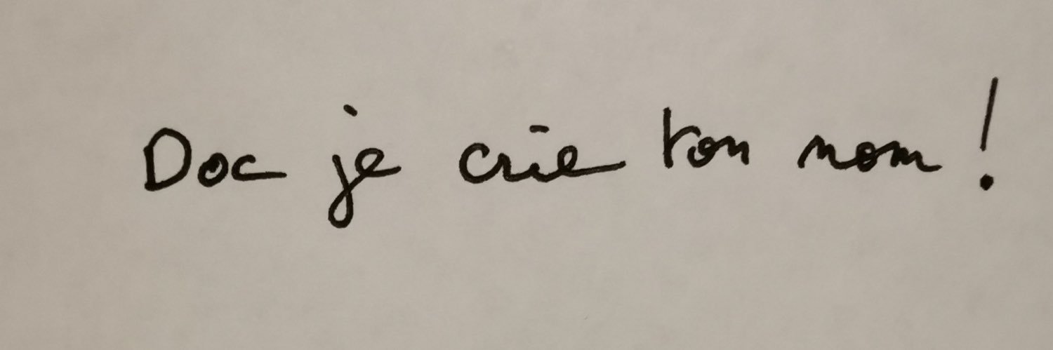 Doc à paillettes banner