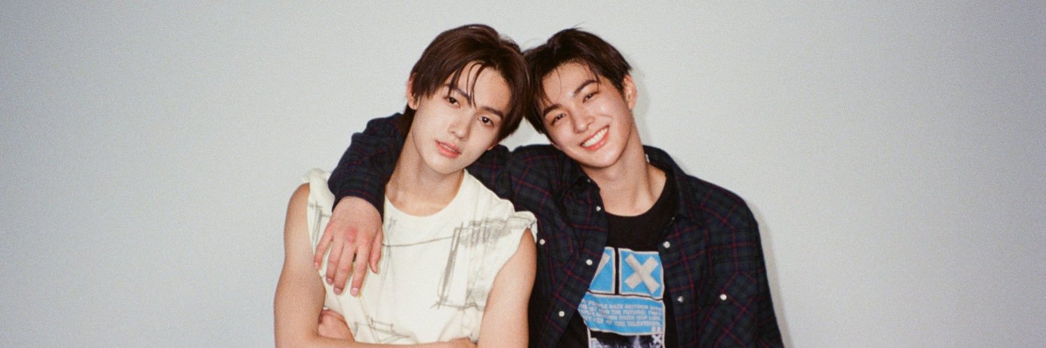 plumsjk_'s profile banner image