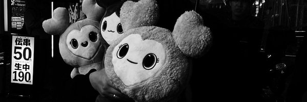 peachmonay Profile Banner