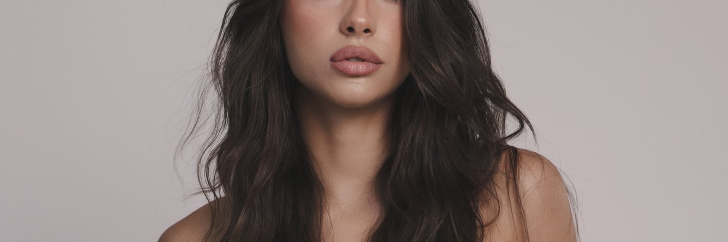 MeliPazzelli's profile banner image