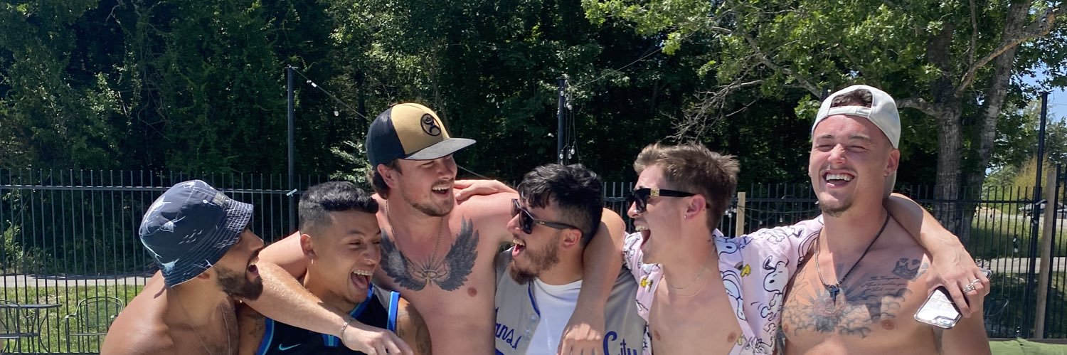 garrettlj15's profile banner image