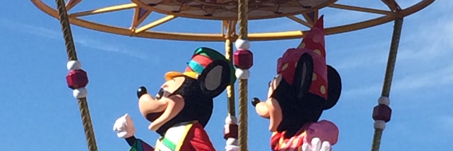 VoltaVal's profile banner image