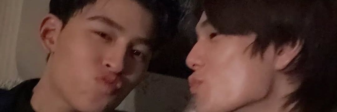 anesidora ⊙⊝⊜ 💜🧡🤍 banner