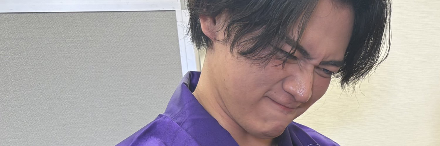 マリコ✌️🧩💜 banner