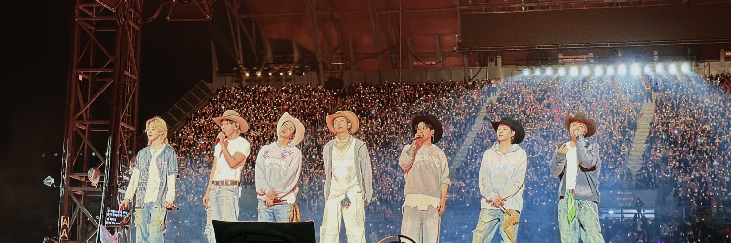 ✨GOLDEN ♱ banner