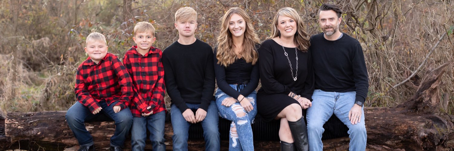 KerrStacy's profile banner image