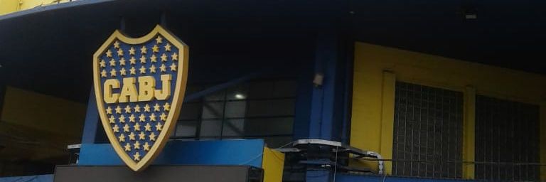 vanichesta's profile banner image
