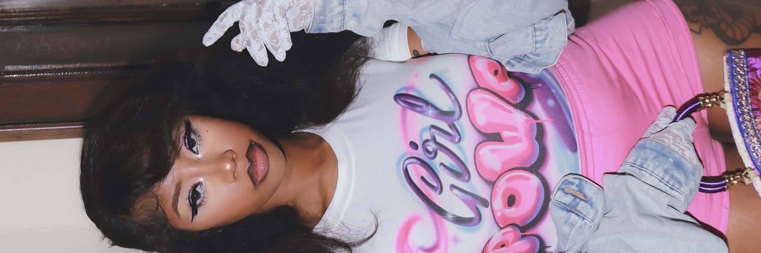 BombshellCakees's profile banner image