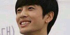 채희 banner
