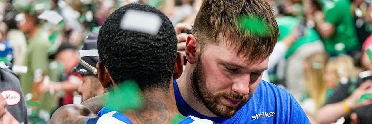 AD MAVS banner